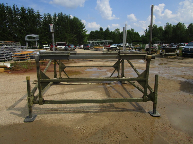 usedpontoon